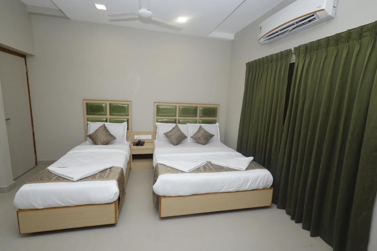 Grand Courtyard Business Hotel Chennai