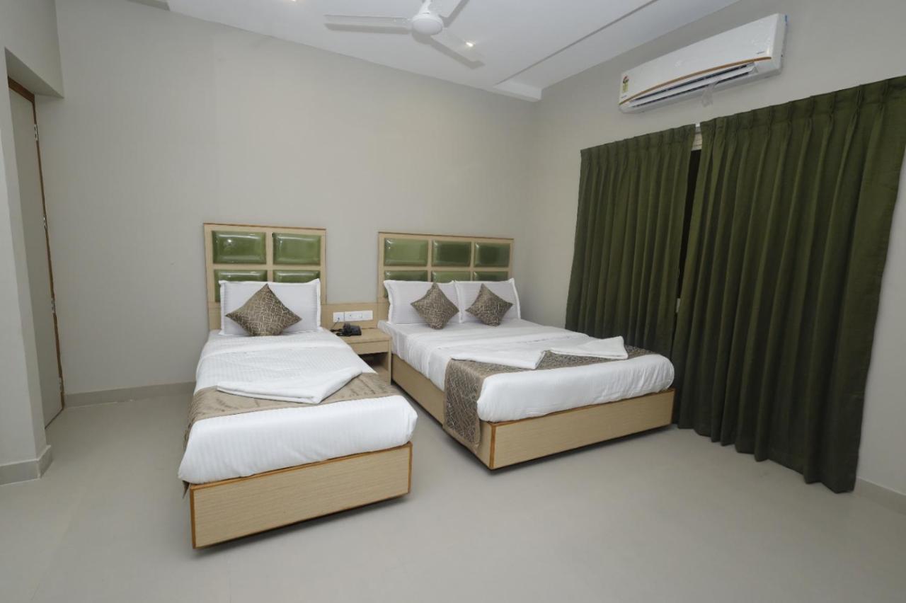 Grand Courtyard Business Hotel Chennai