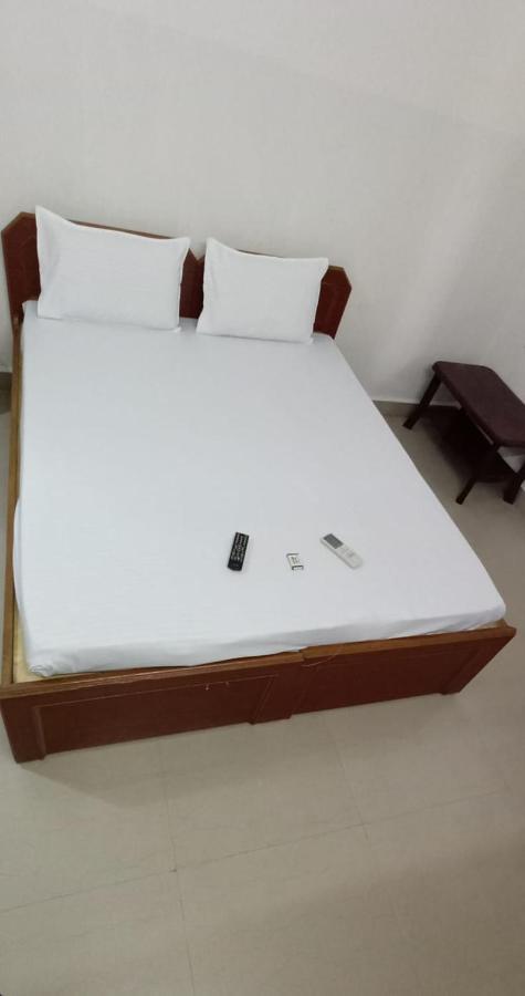 Chennai Guest House Hotel