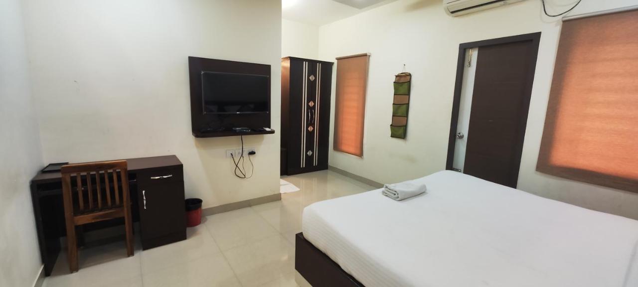 Stayz - T Nagar Hotel 2*