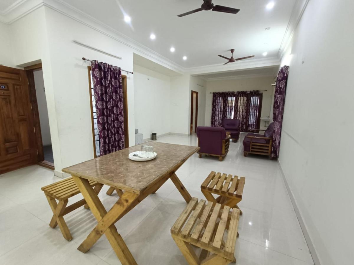 Hotel Bluesky Ramapuram 3*