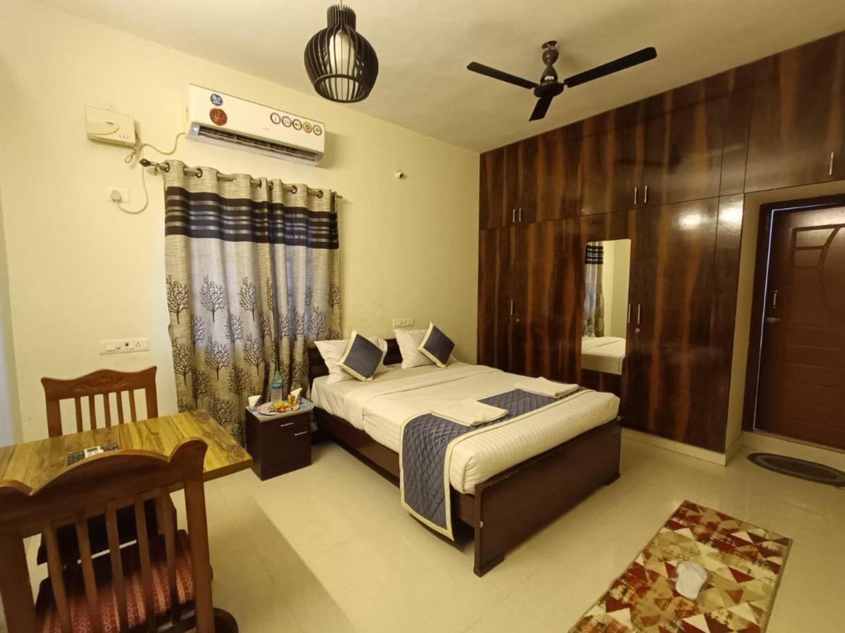 Hotel Bluesky Ramapuram 3*