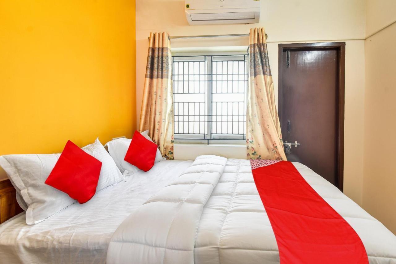 Oyo Flagship Ag Ashok Residency Hotel