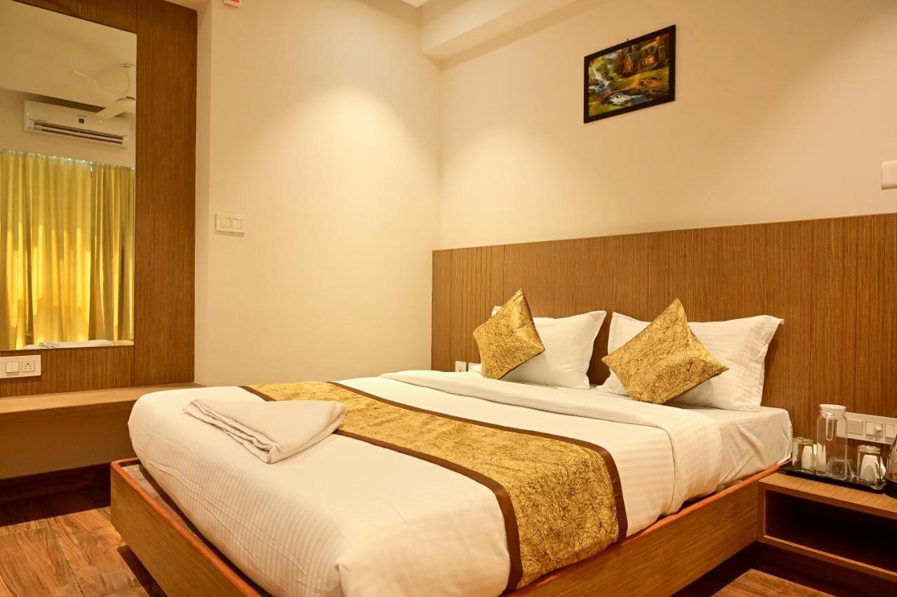Grand One Tower Hotel