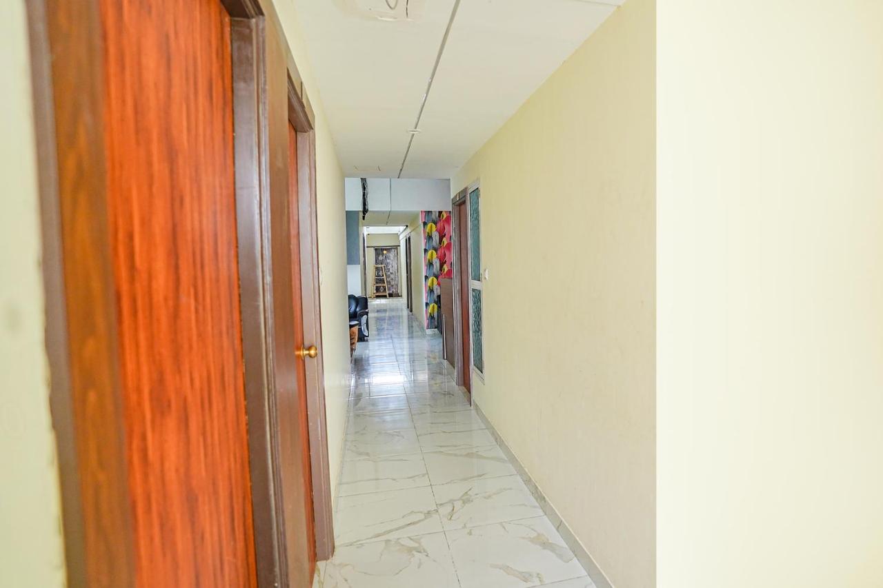 Fabexpress Sanva, Pallikaranai - Nr Shri Aadhipureeswarar Temple, Pallikaranai Hotel