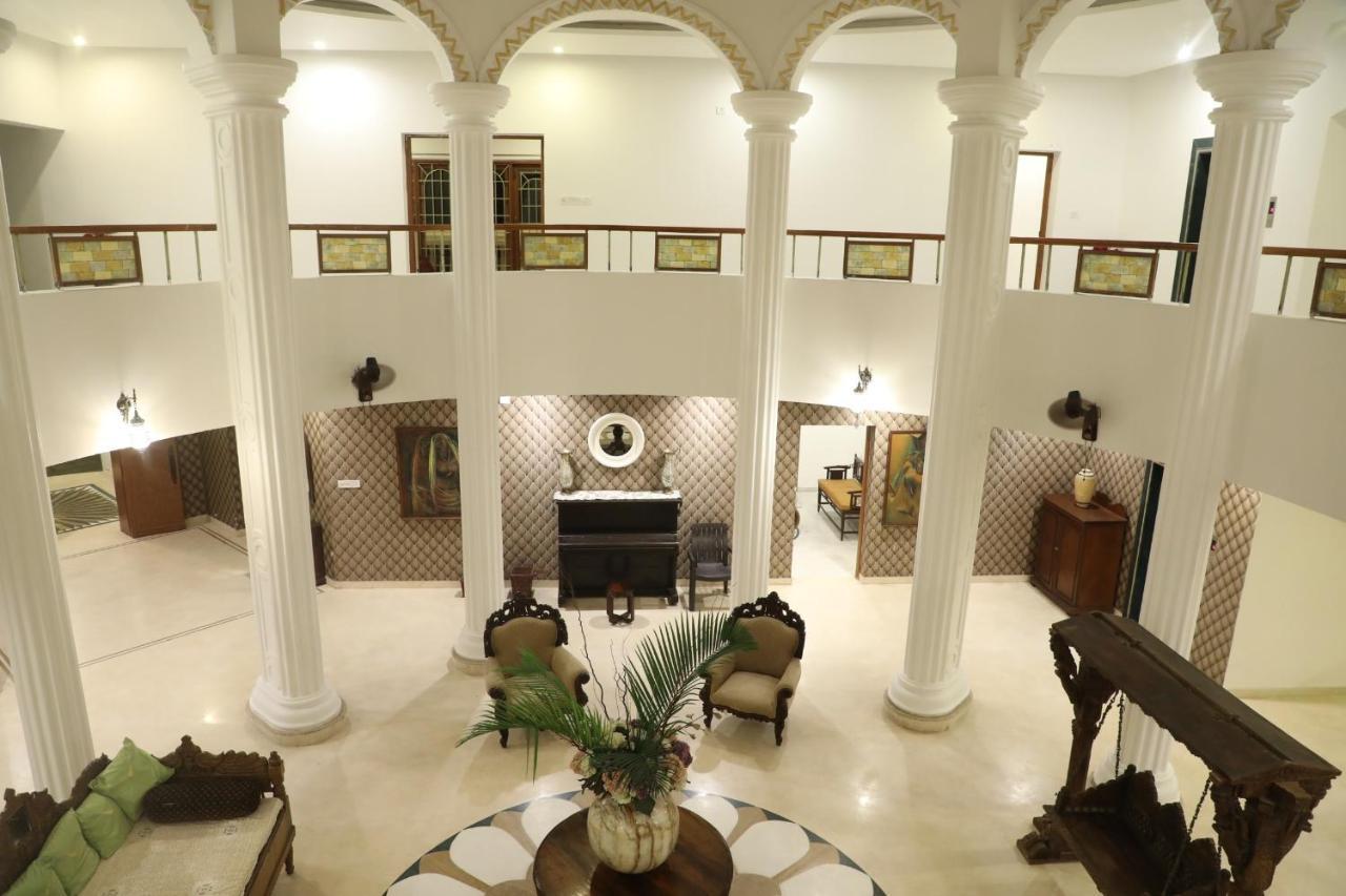 Bougainvillea Palace * Chennai