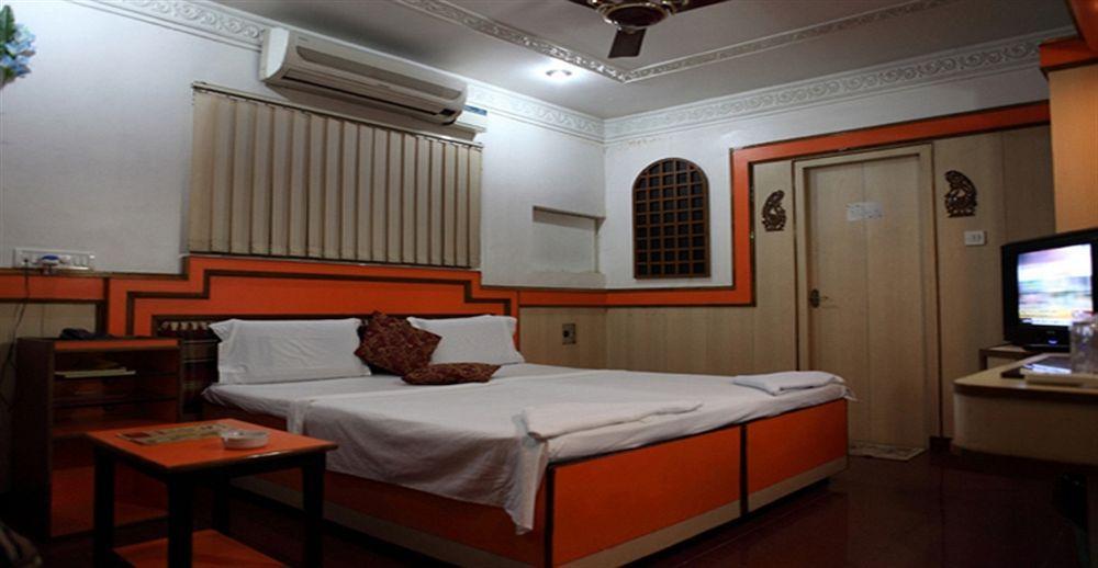 Hotel Nandini Palace