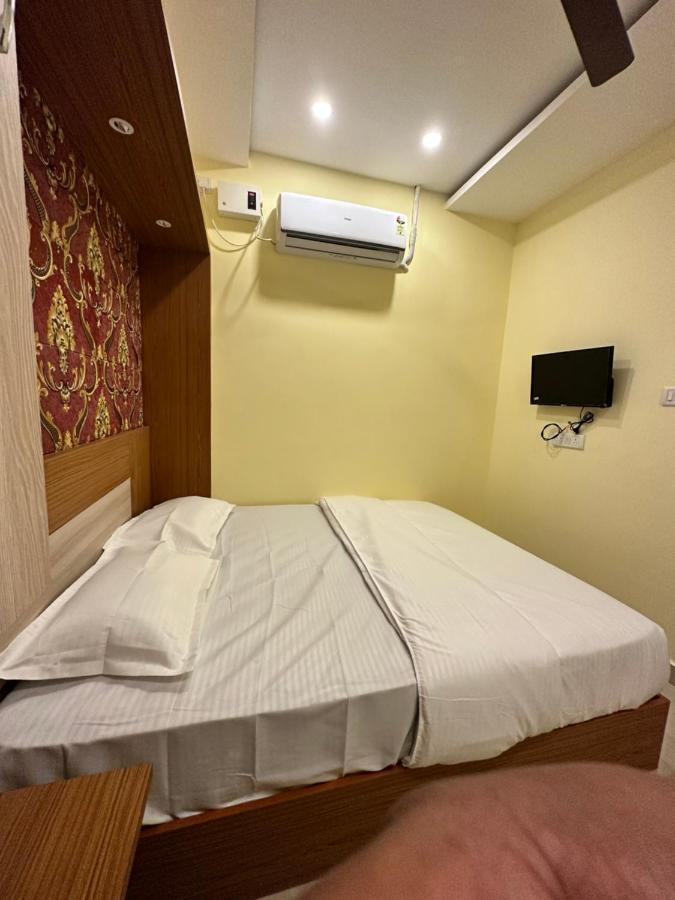 Joy Residency Hotel 2*