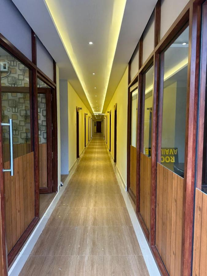 Joy Residency Hotel 2*