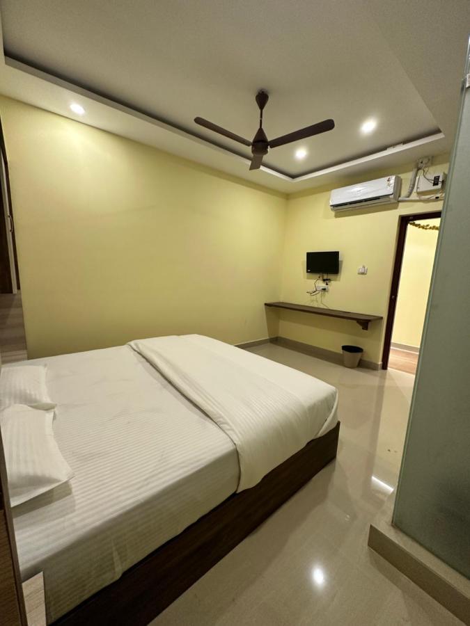 Hotel Joy Residency 2*