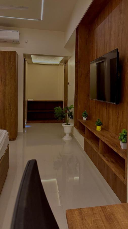 Hotel Drizzledrop