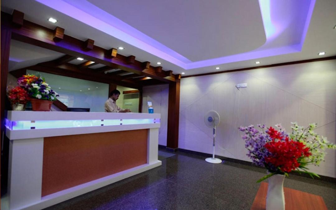 Skylink Residency