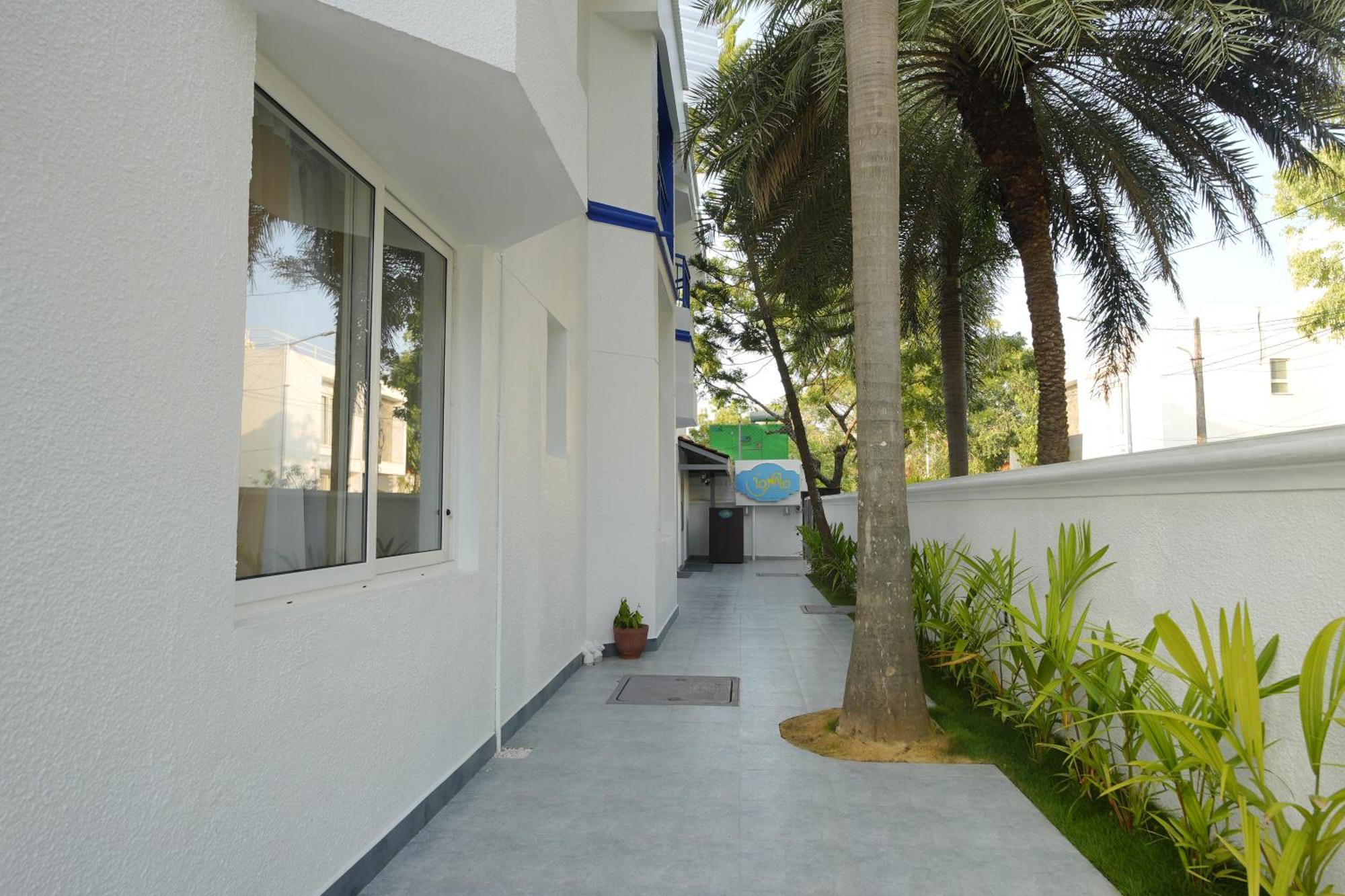 Hotel Bay Breeze Chennai