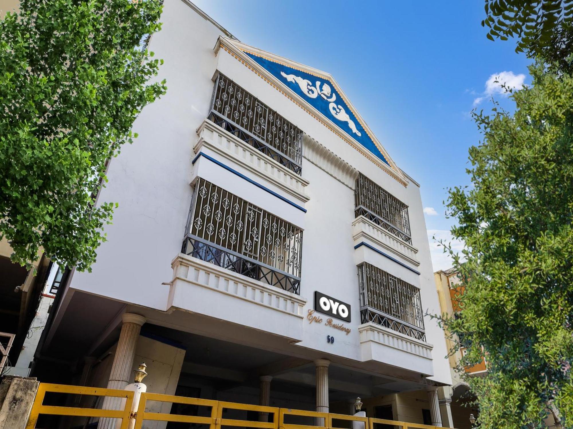 O Valasaravakkam Hotel 4*