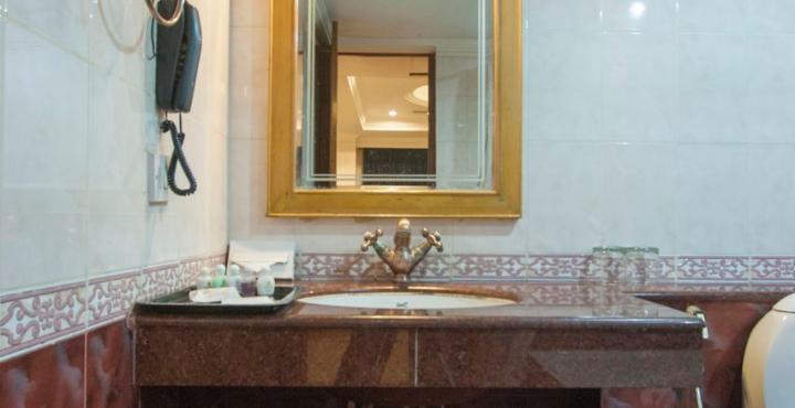 Vestin Park Hotel 3*