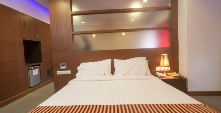 Hotel Shelter 3*