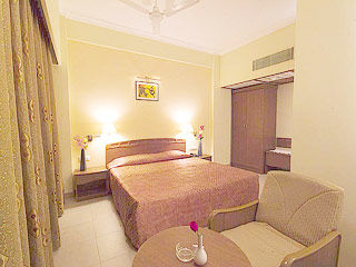 Hotel Super Townhouse Koyambedu Chennai