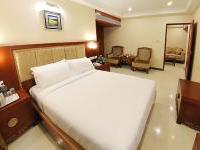 Hotel Metro Grand 3*