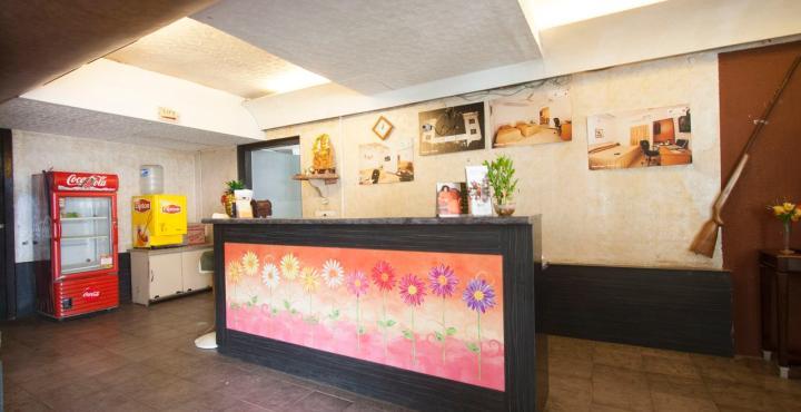 Fabhotel Flamingo Anna Nagar
