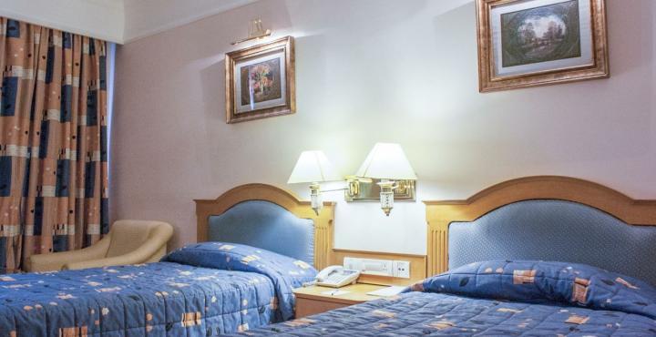 Benzz Park Hotel