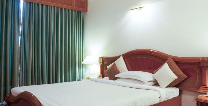 Benzz Park 4* Chennai