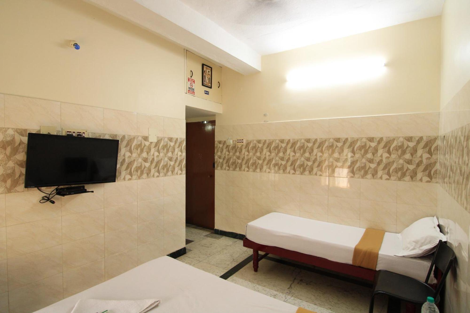 Guest house Just Guest House, Airport *