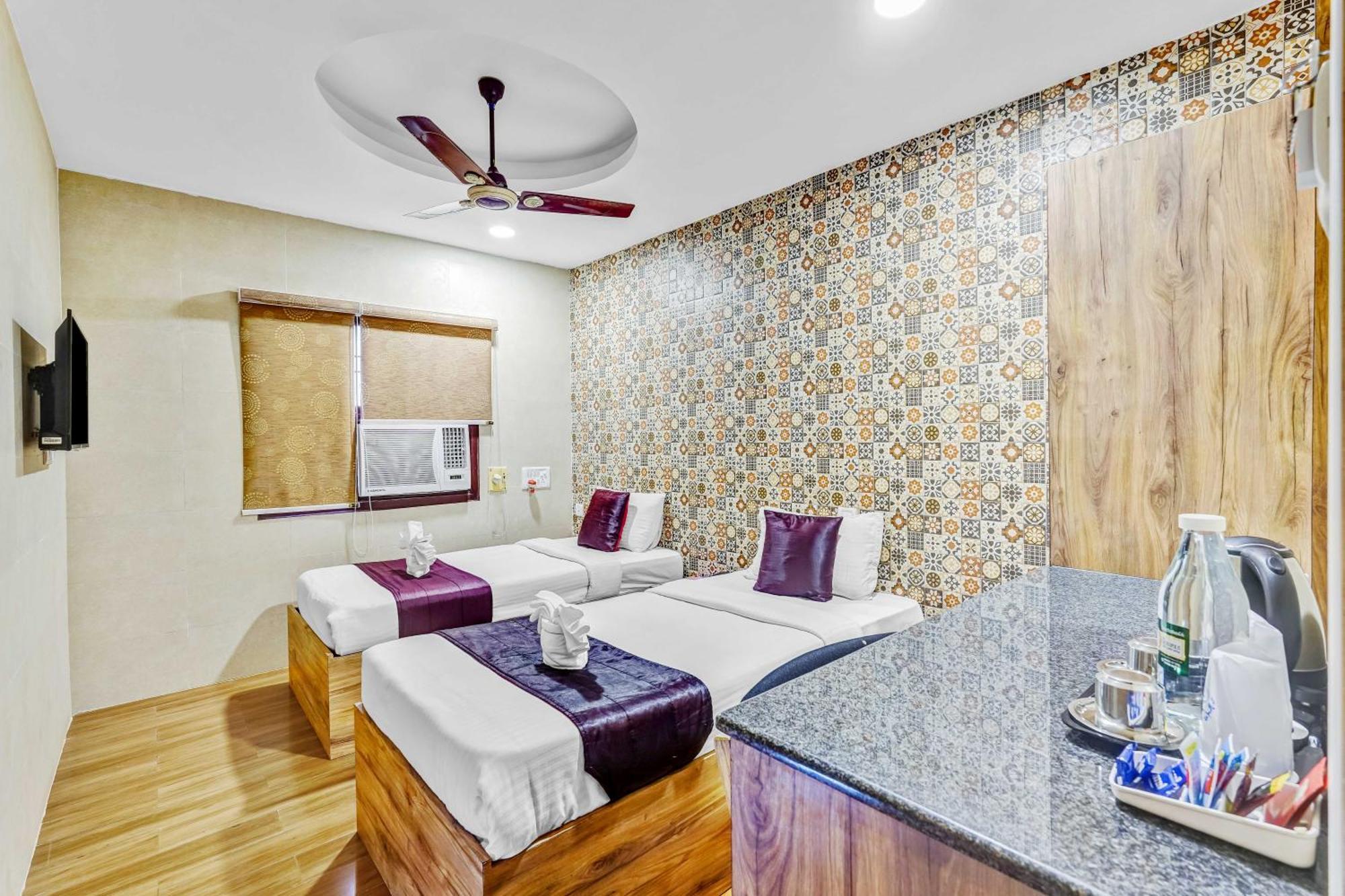 Season 4 Residences - Teynampet Near Apollo Hospital ,balaji Dental, Us Consulate