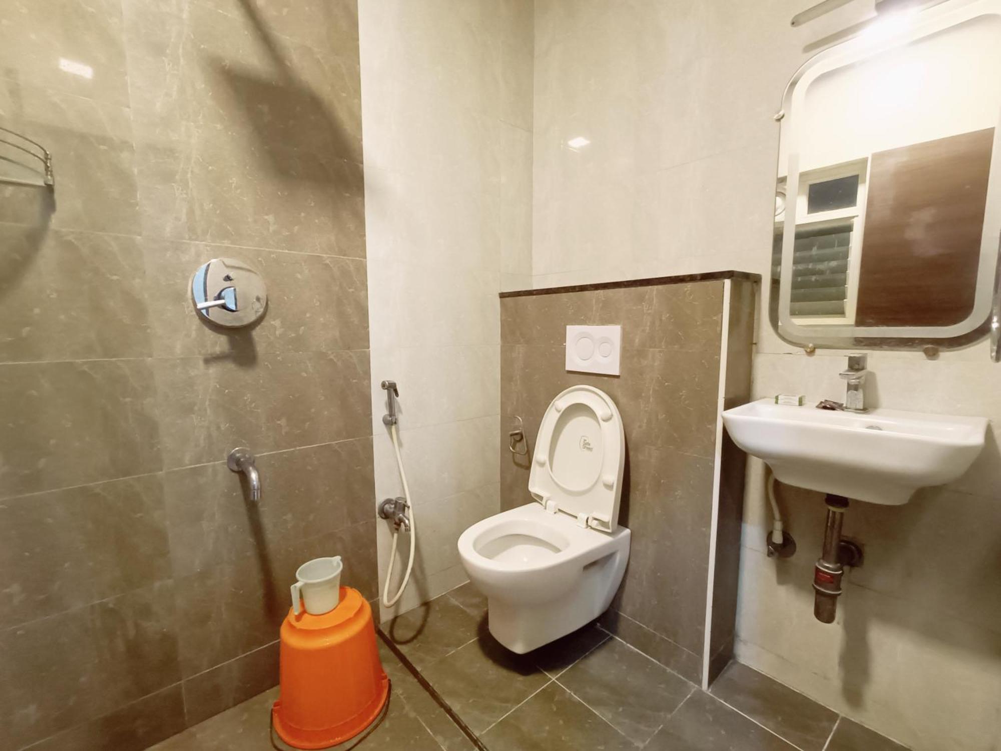 Hotel Mrv Triplicane 2*
