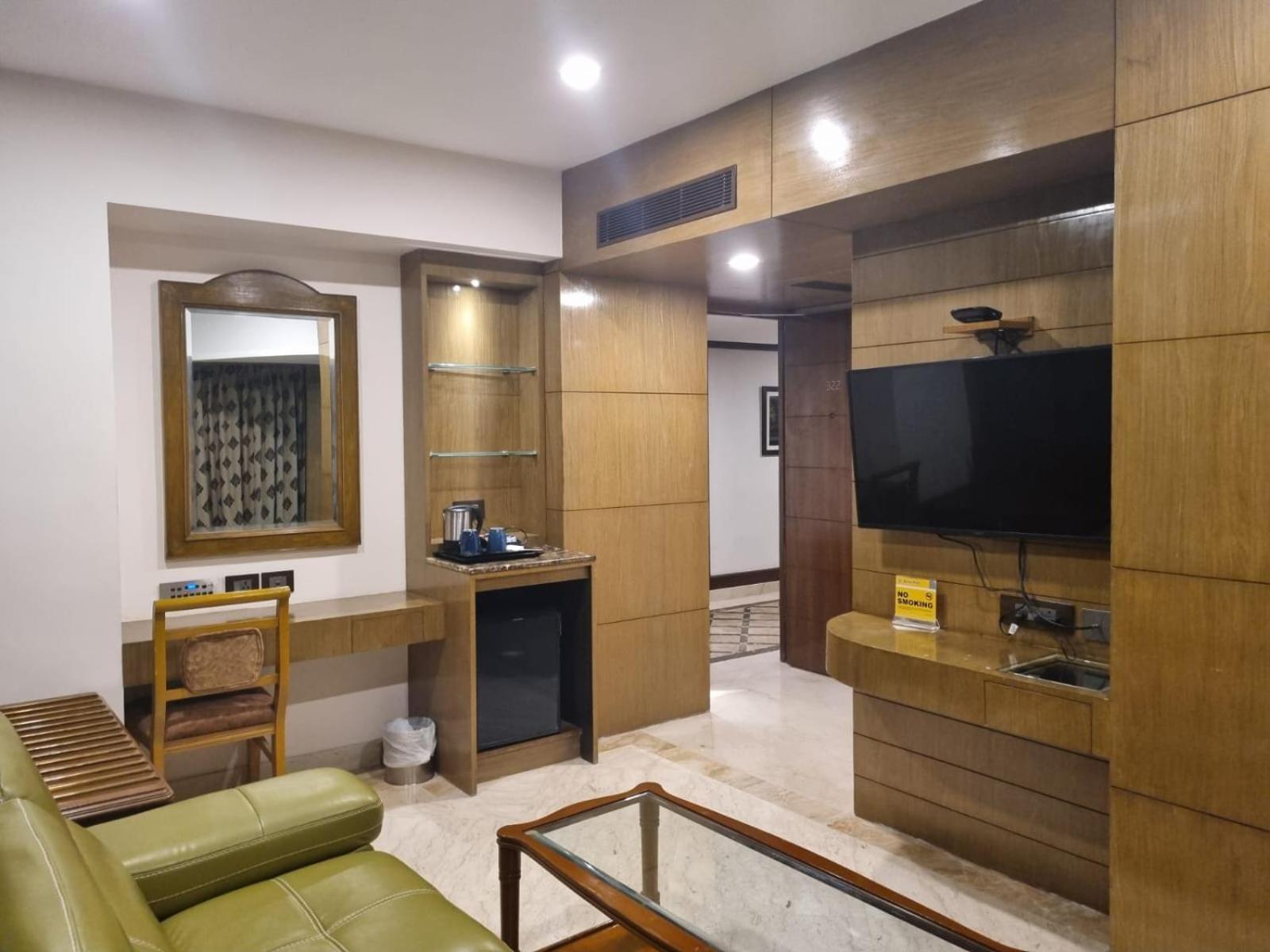 Benzz Park Hotel Chennai