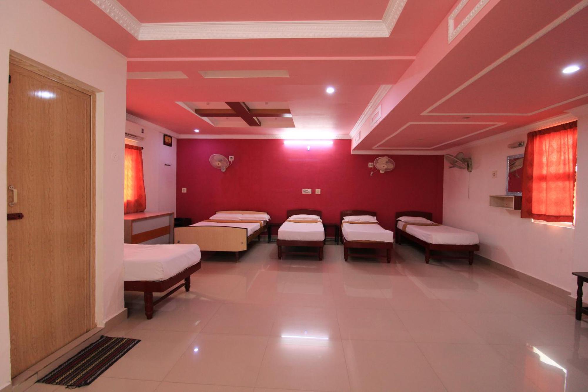 Just Guest House, Airport *