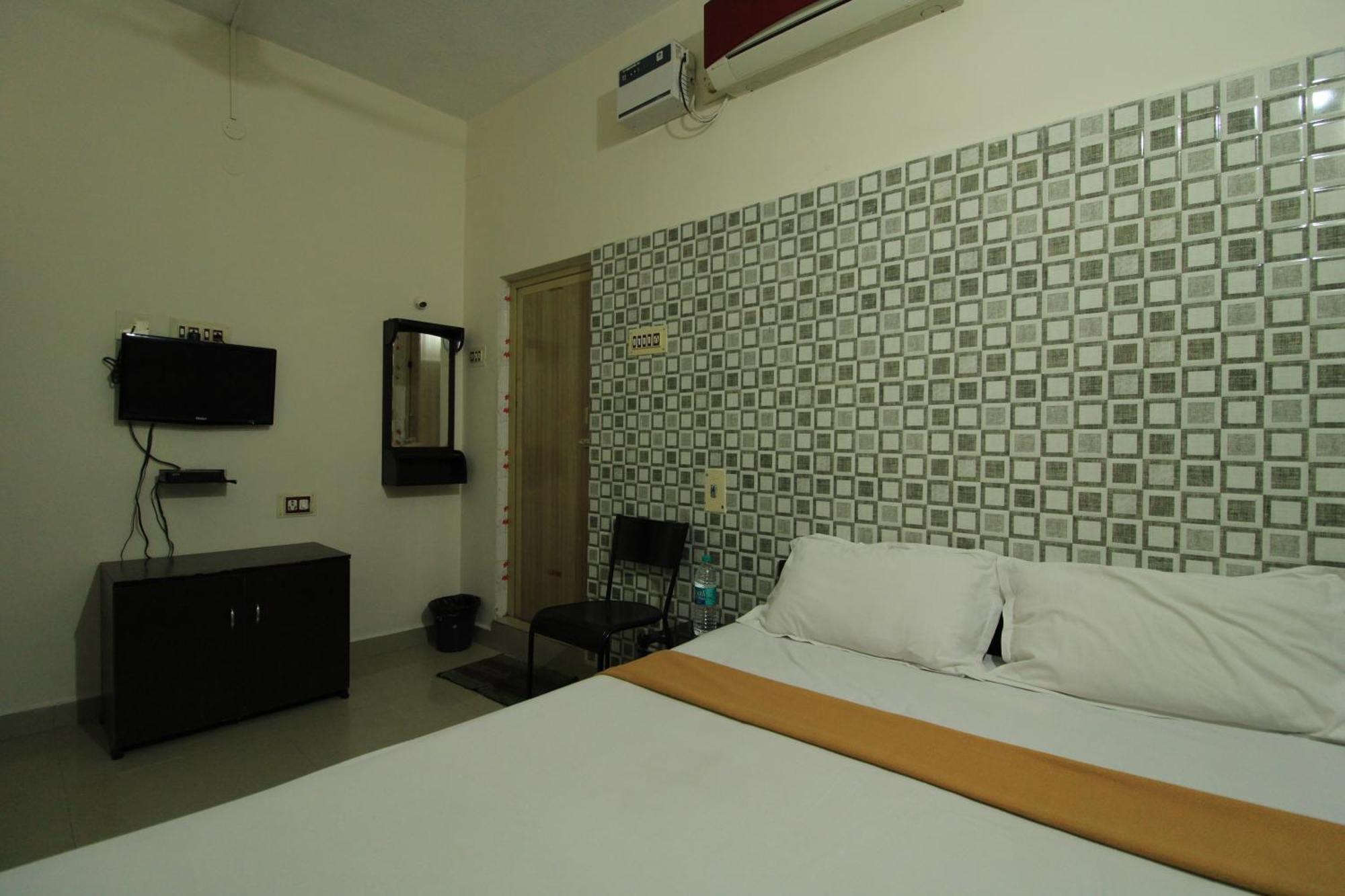 Guest house Just Guest House, Airport