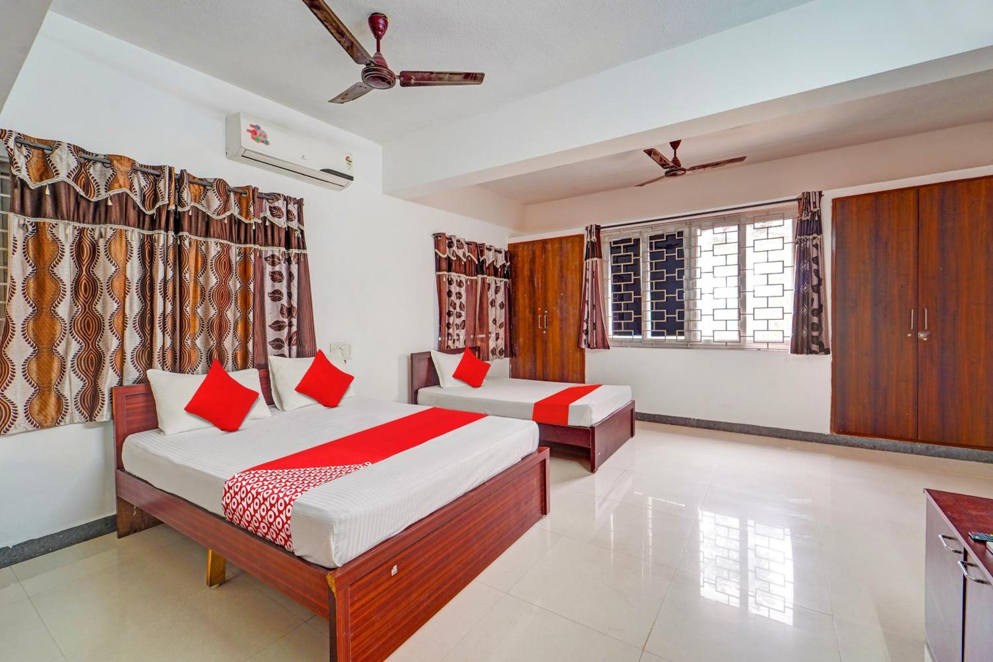 O Shree Balaji Residency 3*