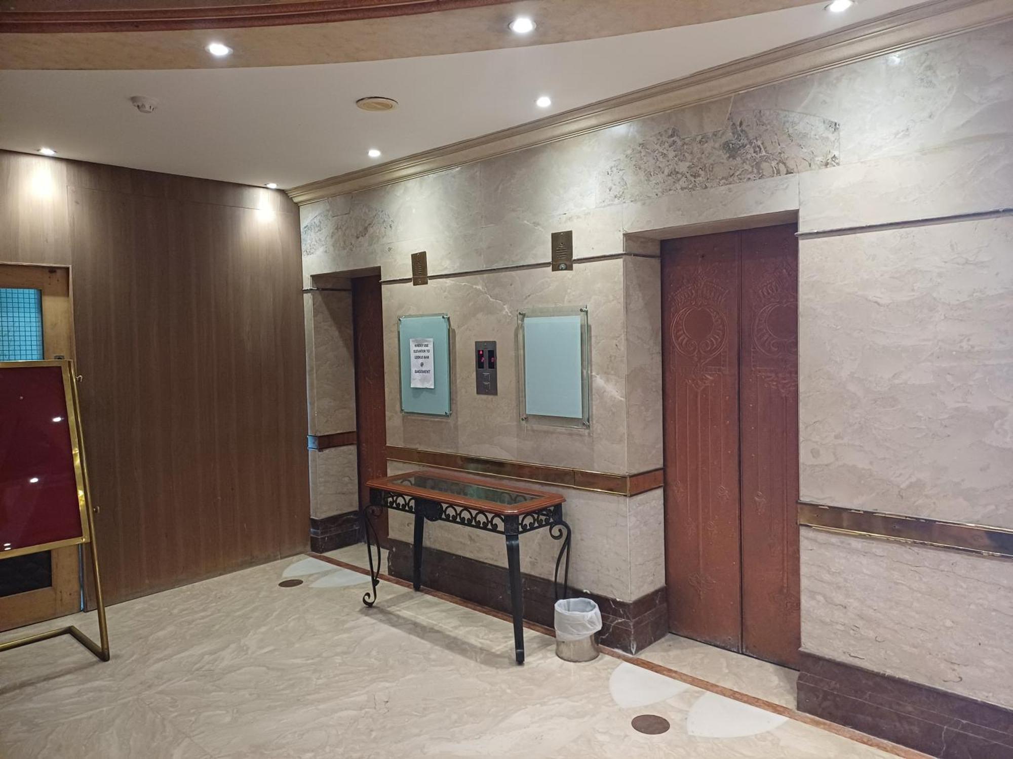Hotel Benzz Park 4*