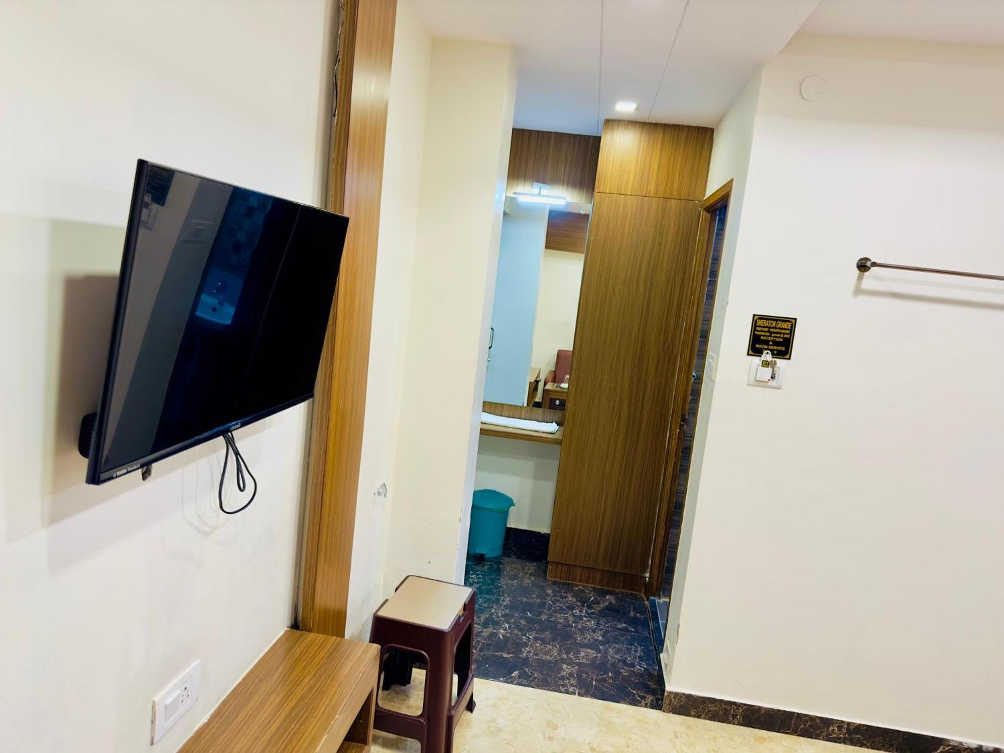 Sheraton Grande At Puratchi Thalaivar Dr Mgr Railway Station Chennai