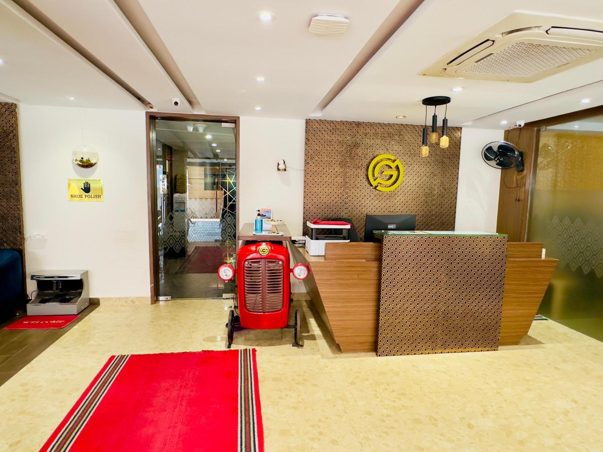 Hotel Sheraton Grande At Puratchi Thalaivar Dr Mgr Railway Station