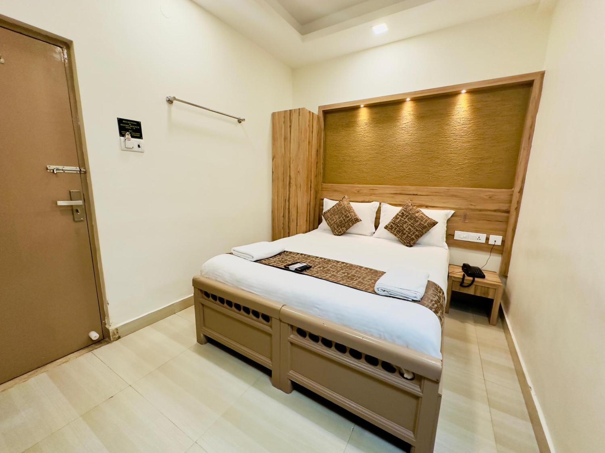 Court - Business Class - Near Railway Station Chennai