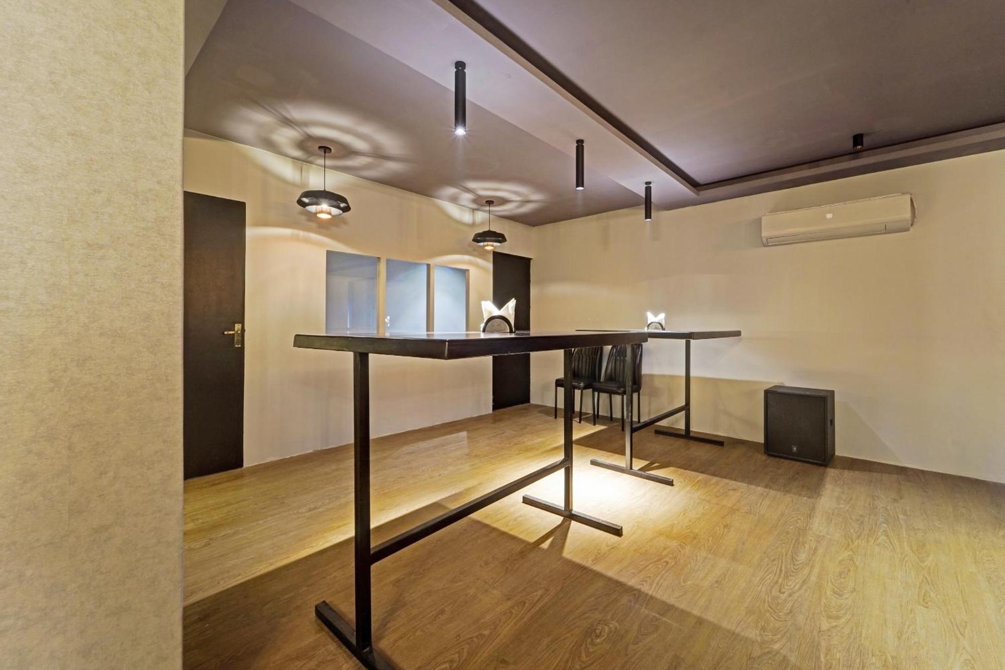 Townhouse Fantasea Near Omr