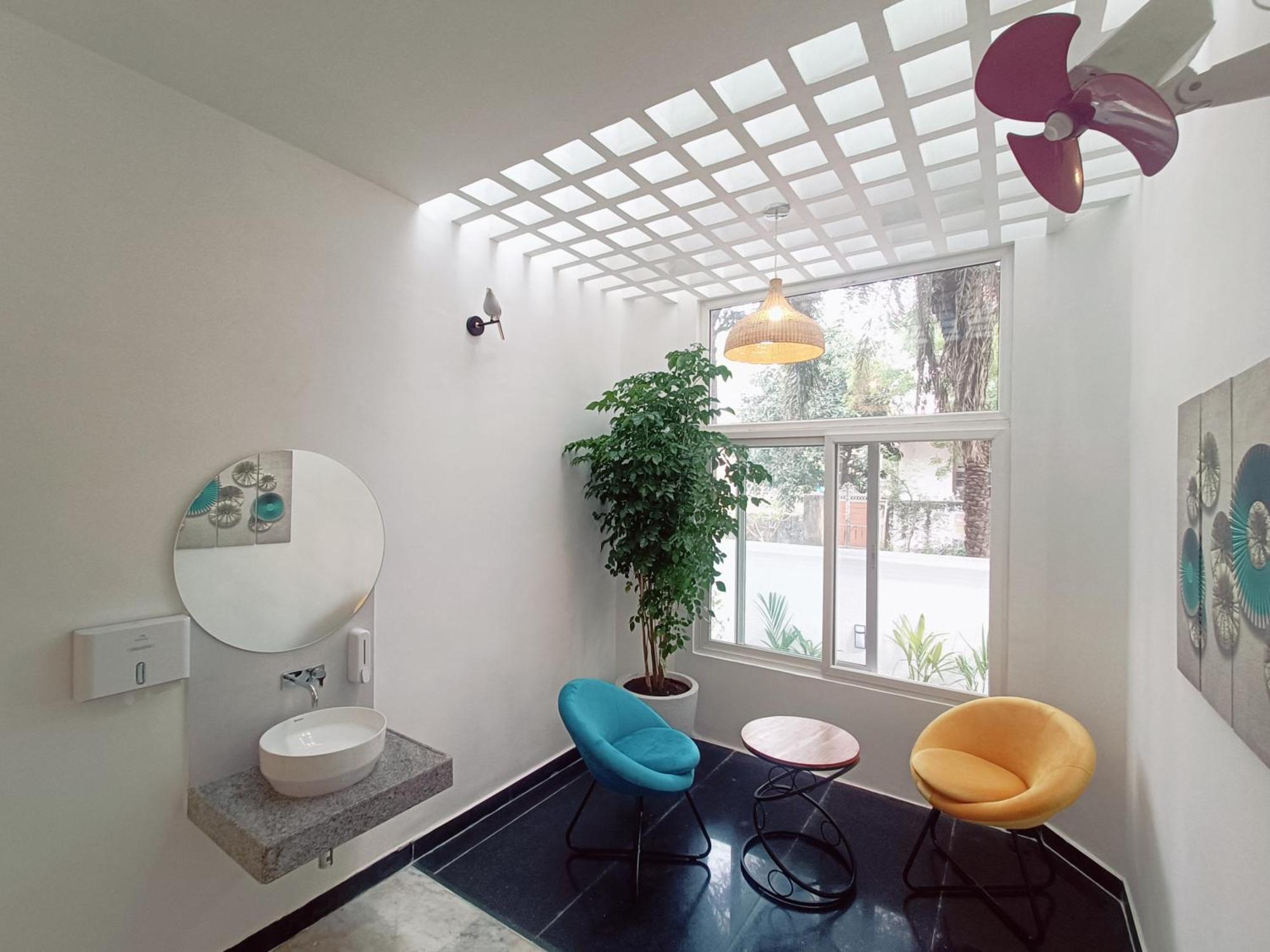 Bay Breeze Hotel Chennai