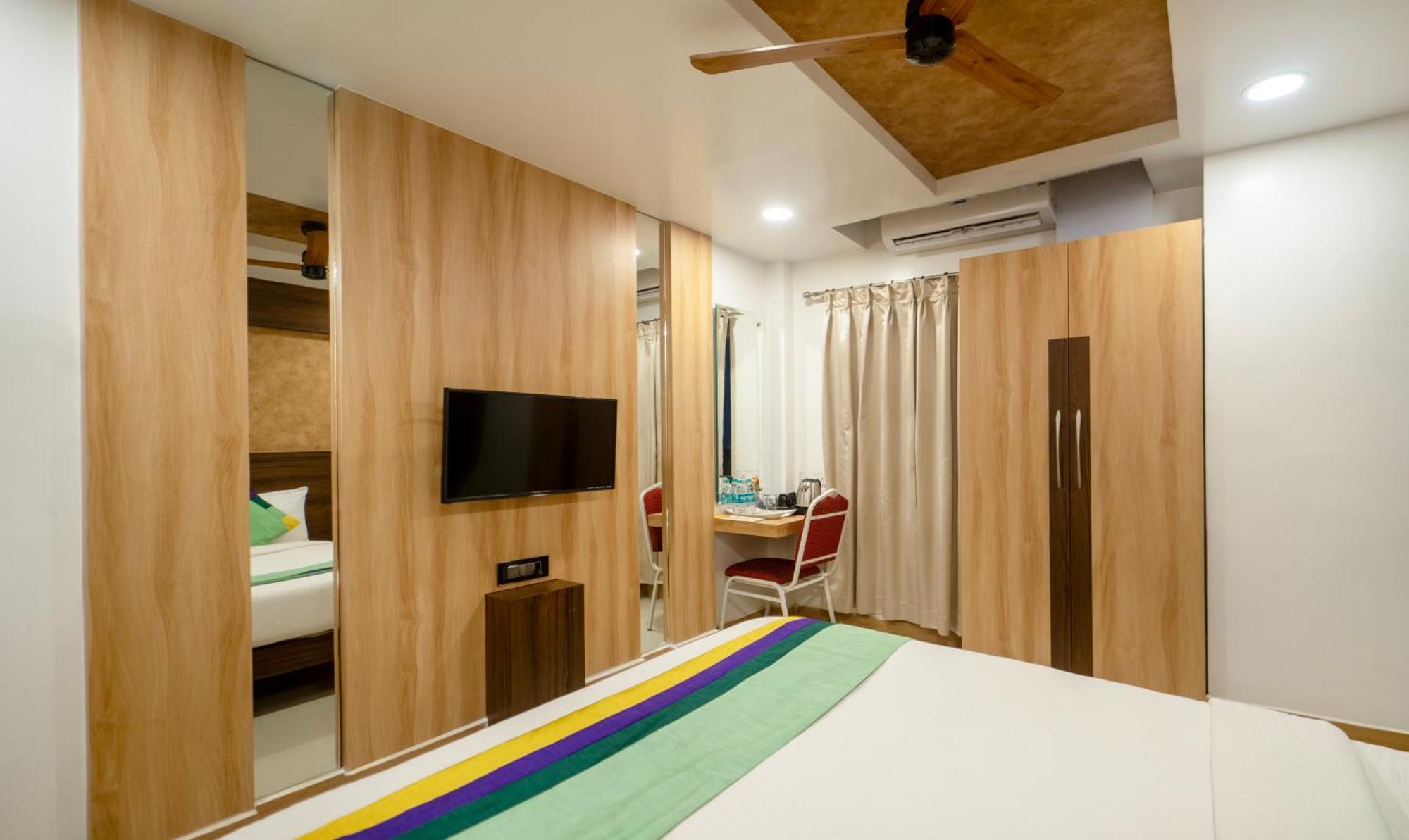 Hotel Treebo Golden Swan Pammal