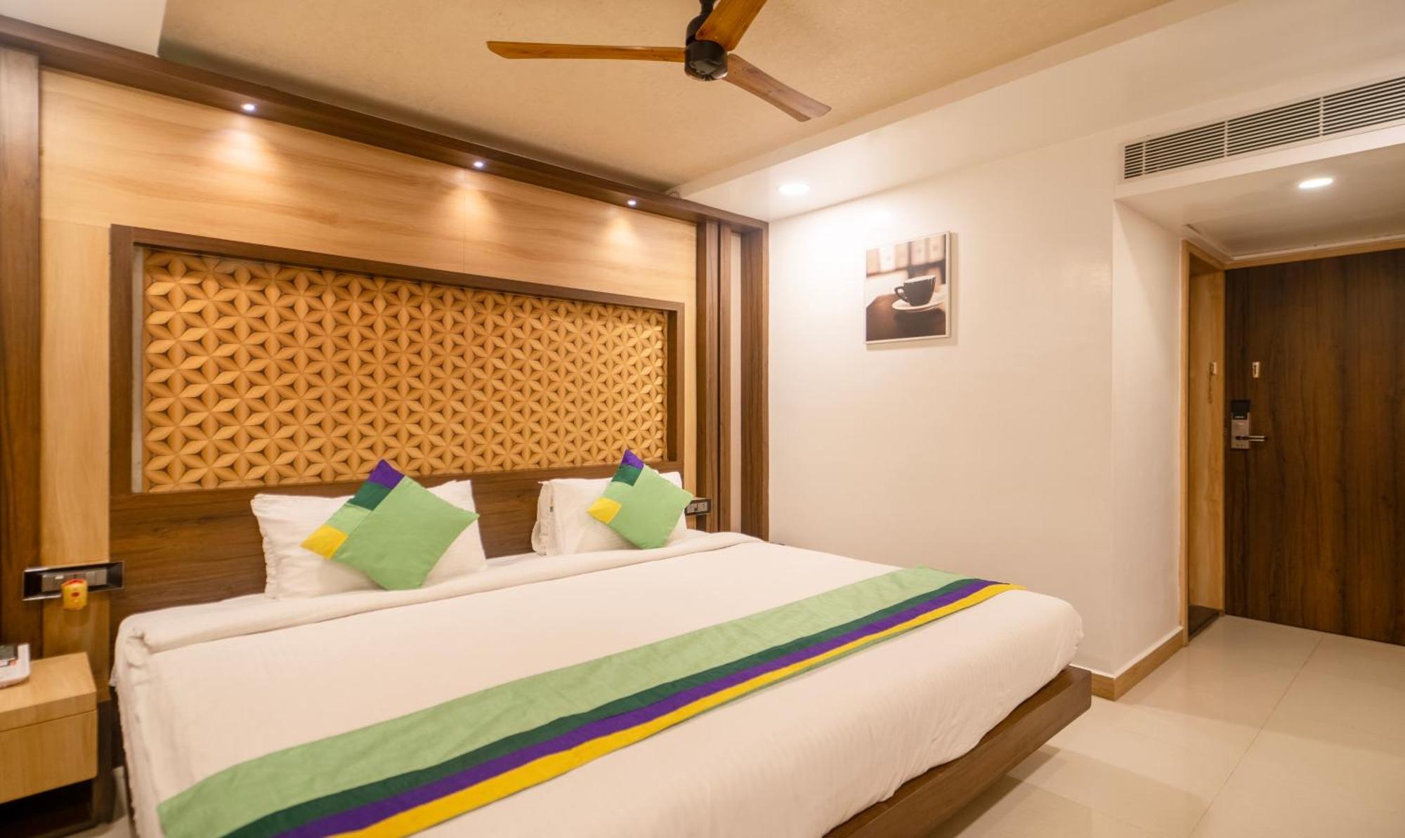 Treebo Golden Swan Pammal Hotel Chennai