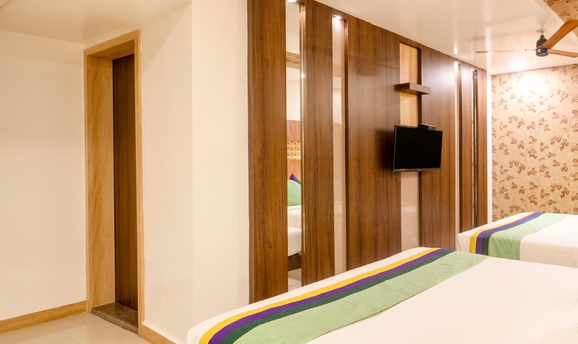 Treebo Golden Swan Pammal 3* Chennai