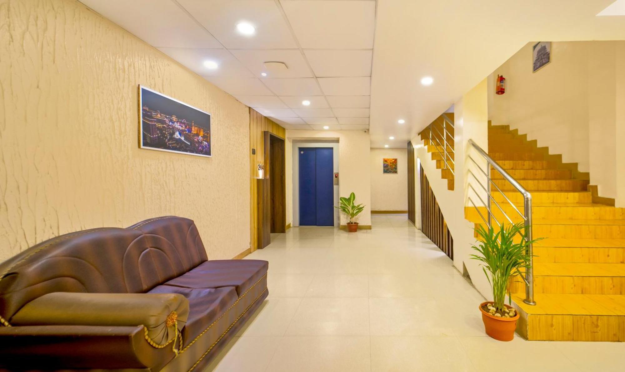 Hotel Treebo Golden Swan Pammal 3*