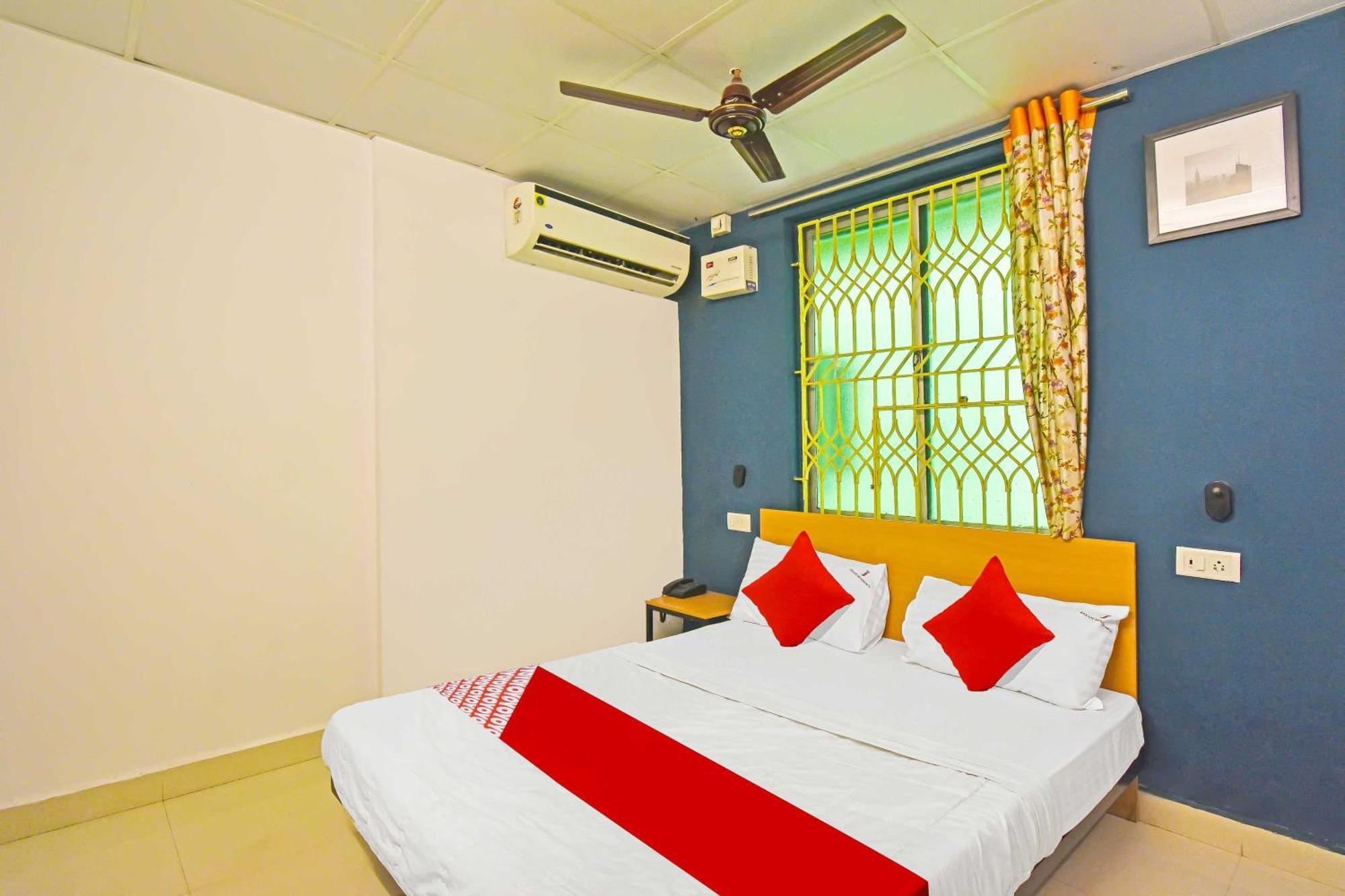 O Grand Residency Near Kasi Talkies
