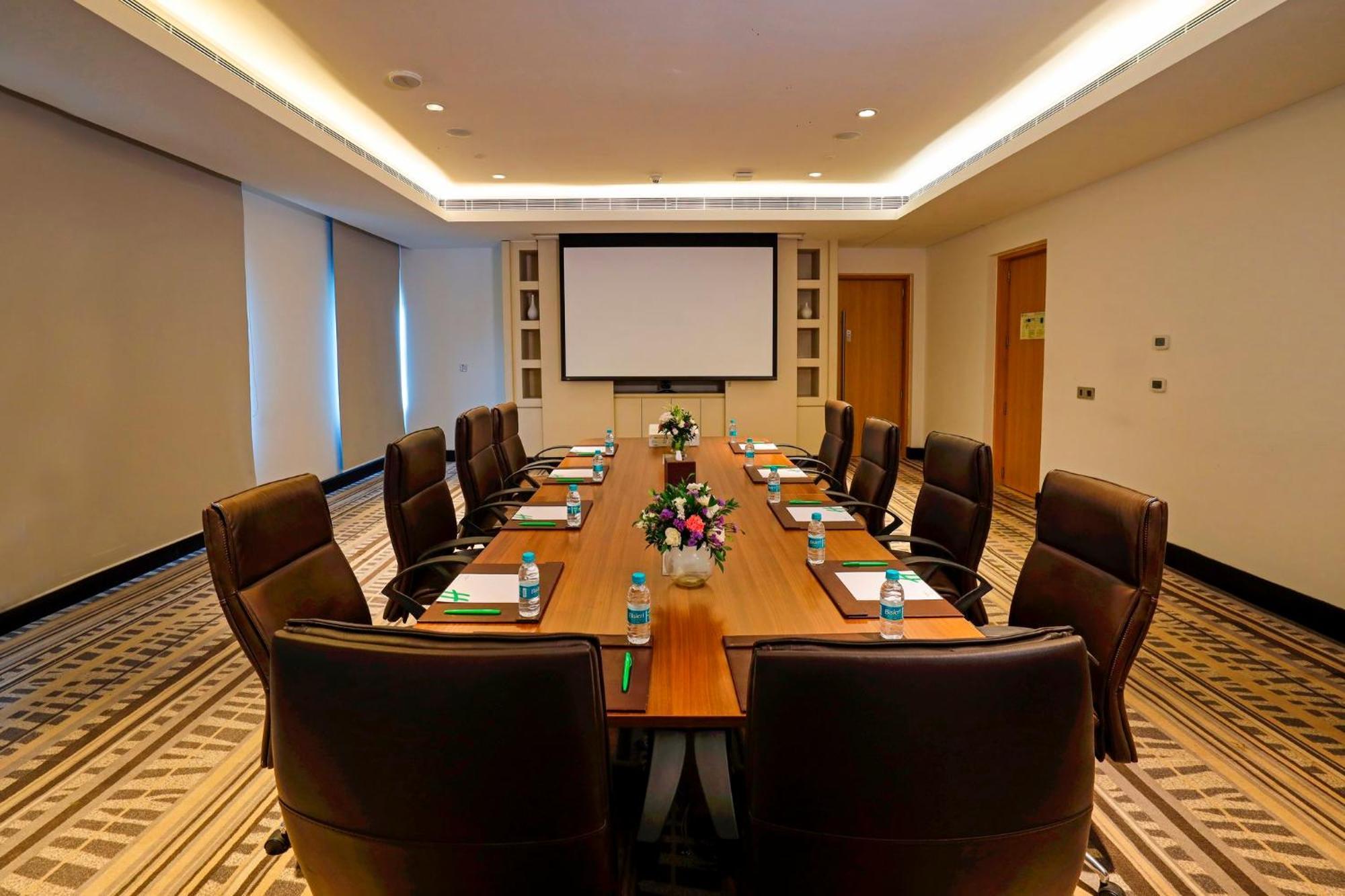 Hotel Omr It Expressway By Ihg Chennai