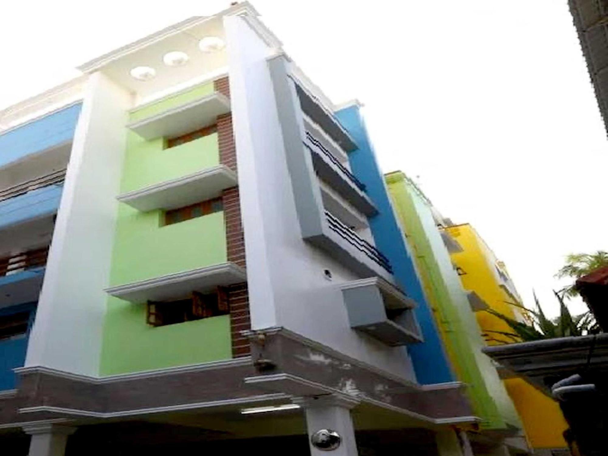 Oyo Flagship Tree Service Near Perumal Kovil T Nagar Hotel