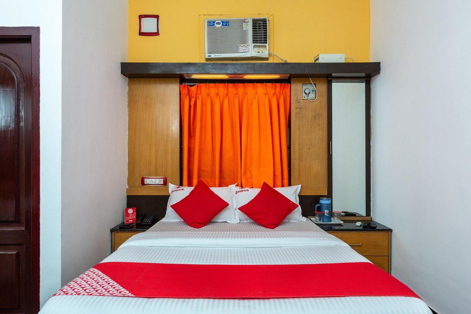 Oyo Sun Park Hotel 3*