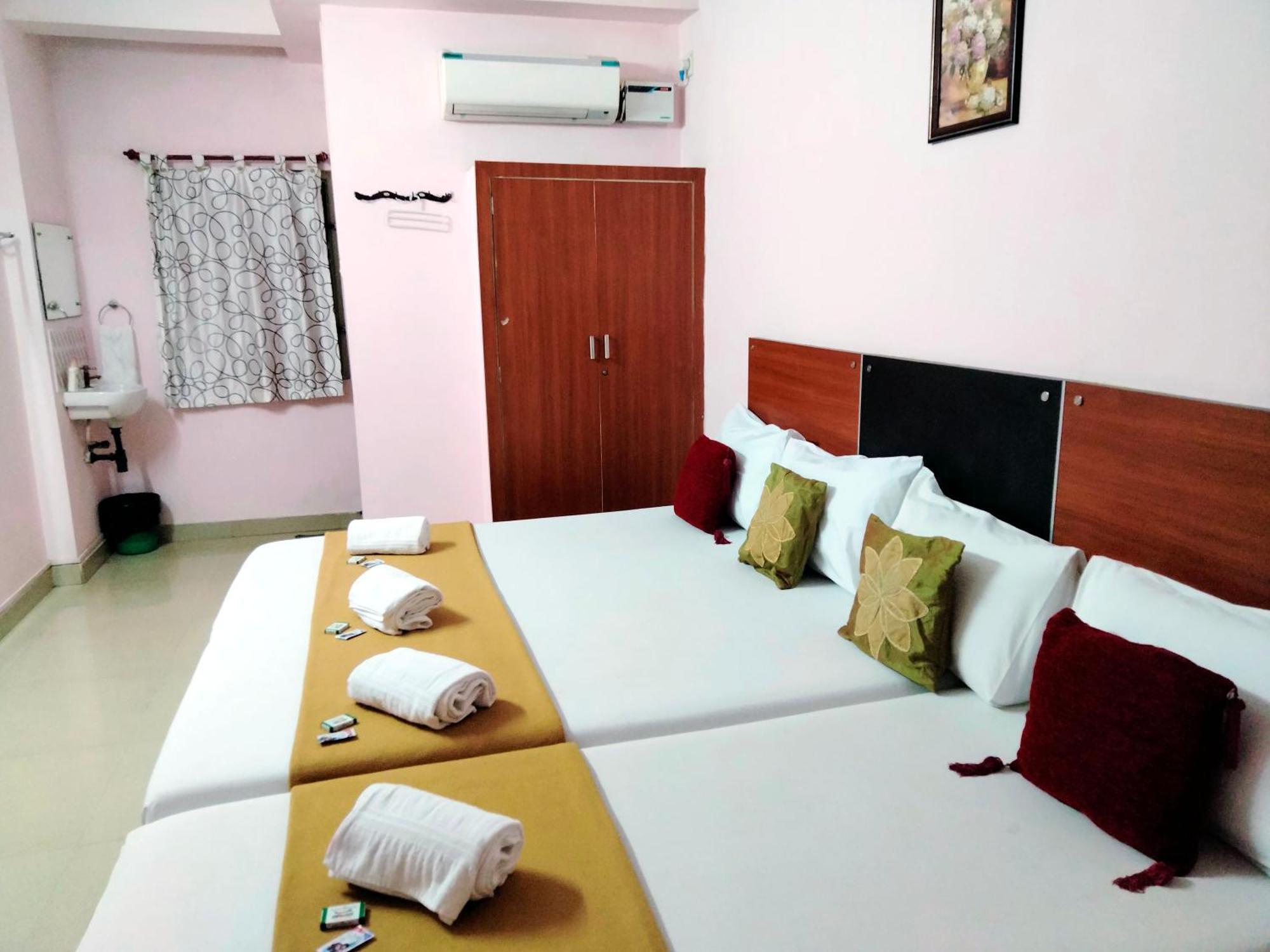Lodge Royal Airport Chennai