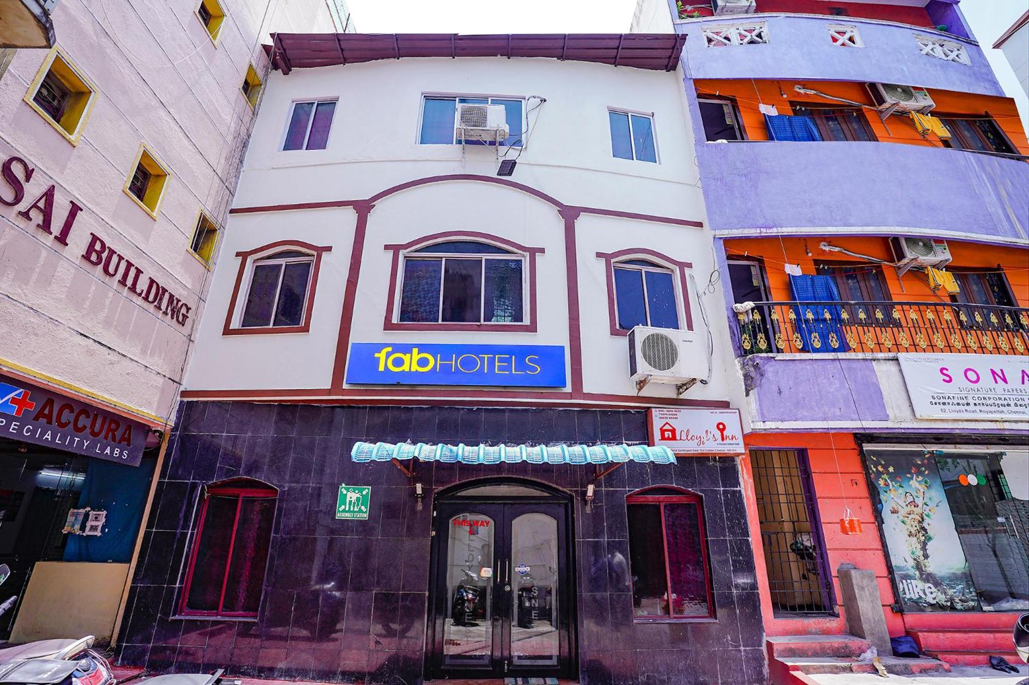 Fabexpress Lloyds I - Nr Korea Embassy, Royapettah Hotel 3*