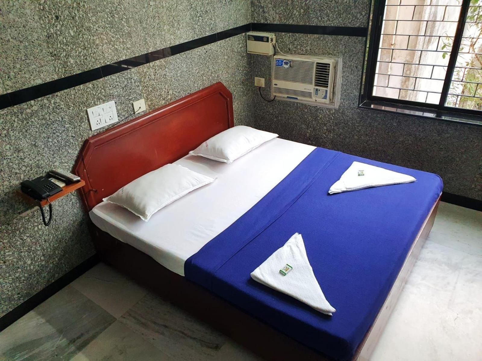 Lodge The Greens - Near Railway Station Chennai
