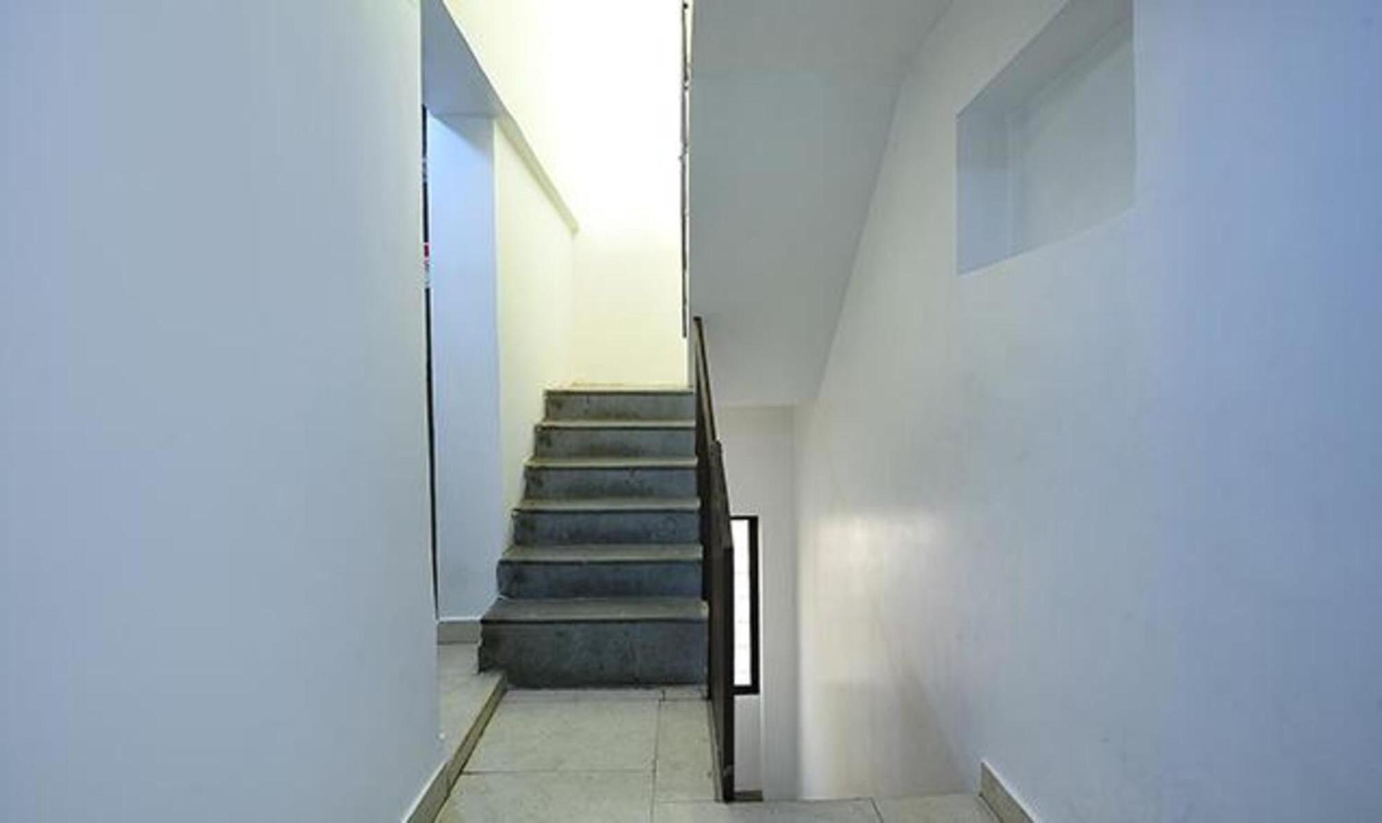 Hotel Fabexpress Lloyds - T Nagar 3*